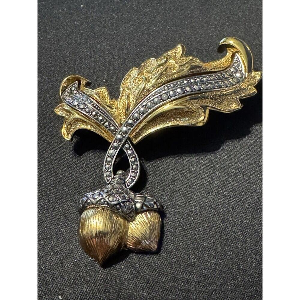 Acorn Oak Leaf Brooch Faux Marcasites Gold Silver Tone Avon